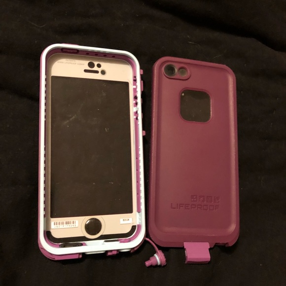 iPhone 5s life proof case - Picture 2 of 2